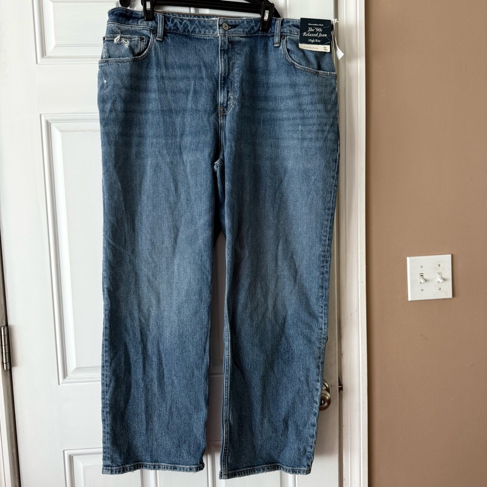 Abercrombie & Fitch Blue High Rise Jeans Size 34/18s